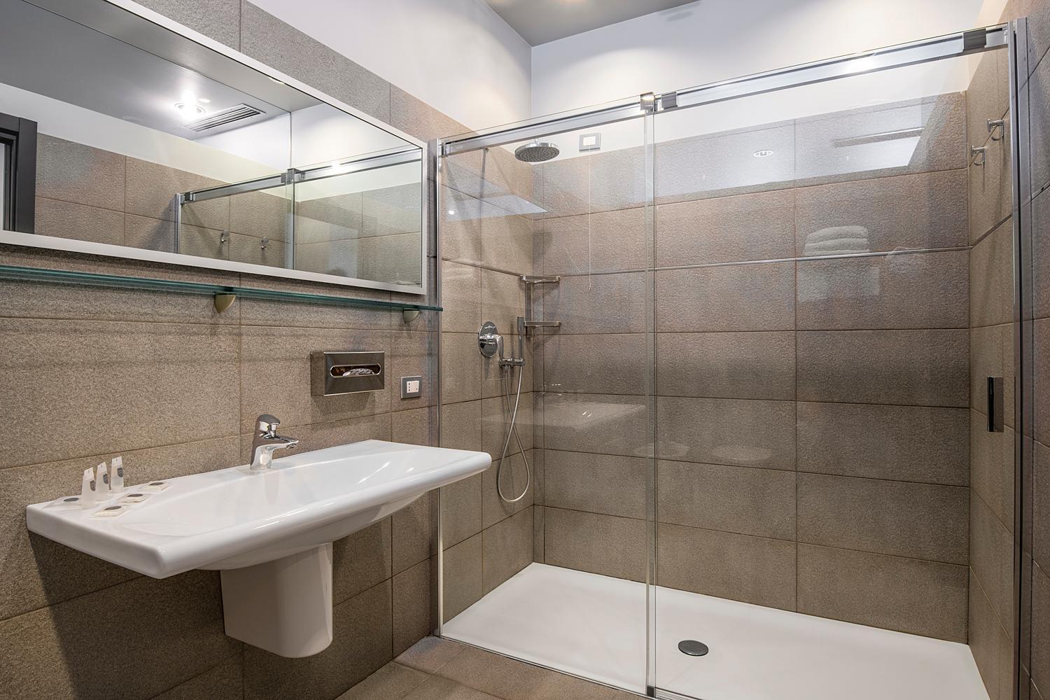 Hotel Verona Ngoại thất bức ảnh