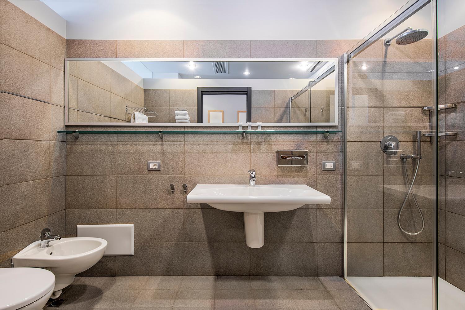 Hotel Verona Ngoại thất bức ảnh
