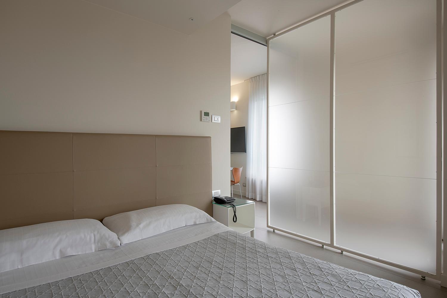 Hotel Verona Ngoại thất bức ảnh