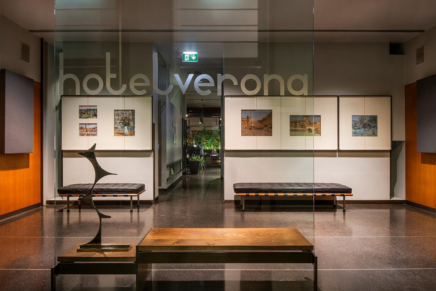 Hotel Verona Ngoại thất bức ảnh