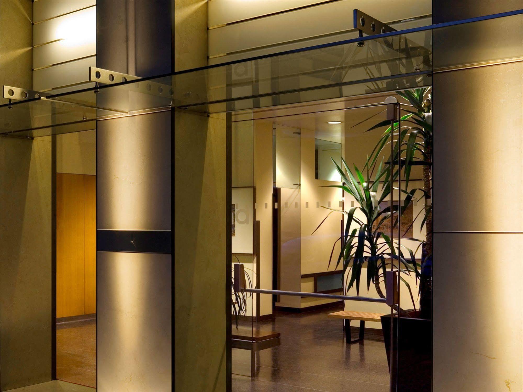 Hotel Verona Ngoại thất bức ảnh